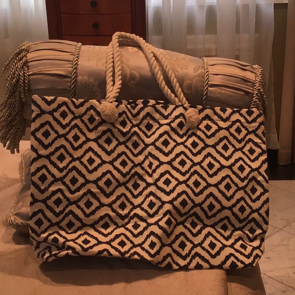Tote Bag - Picture 2 of 3